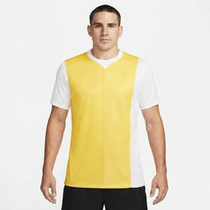 Camiseta de Fútbol de Alta Calidad para Hombre, Manga Corta, Cuello Redondo, Personalizable para Equipos - Product Image 1