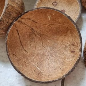 Coques de noix de coco concassées de qualité industrielle A, du Tamil Nadu, pour l'énergie propre et l'offset du carbone |   Marque Seeniz Coco - Product Image 3