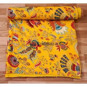 Couvre-lit Kantha en coton pur à 100 % imprimé à la main, motif floral vintage Gudri, fabriqué en Inde - Product Image 4