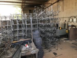 Table d'appoint rétro industrielle rustique moderne pour chambre à coucher armoire en bois d'orme avec tiroirs en métal meubles de chevet pour la maison - Product Image 3