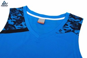 Uniforme de Baloncesto Deportivo para Adultos, Hecho a Mano, con Tela Cómoda de la Más Alta Calidad, Color Negro y Azul, que Absorbe la Humedad - Product Image 4