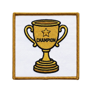 Parche bordado a máquina termoadhesivo personalizado, insignia de premio de trofeo campeón dorado, aplique DIY para coser al por mayor para ropa y uniformes - Product Image 1