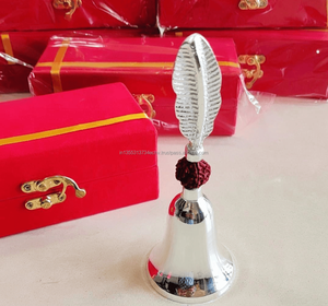 Cloche Rudraksha plaquée or, argent et aluminium avec boîte rouge et bleue – Cadeau de bienvenue, cadeau de naissance, cadeau festif, cadeau de mariage - Product Image 1