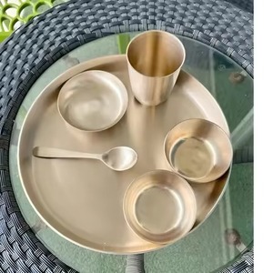 Service de table en laiton pour mariage, vaisselle indienne en laiton Thali, vente en gros, vaisselle traditionnelle faite à la main pour la maison, l'hôtel et le restaurant - Product Image 1