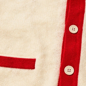 Cárdigan Varsity Personalizado para Mujer, Color Crema Carmesí, Cuello en V, Abotonado, Estilo Años 80, Inspirado en las Hermandades, Preppy a Rayas - Product Image 3