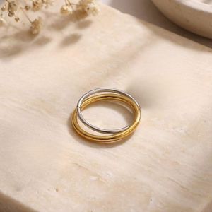 Anillo Antideslustre con Acabado Pulido, Hipoalergénico e Impermeable para Venta al por Mayor en Tiendas y Boutiques - Product Image 6