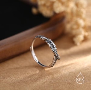 Anillo de Tentáculos de Pulpo de Plata de Ley Oxidada, Talla Ajustable, Anillo de Calamar, Anillo de Pulpo - Product Image 2