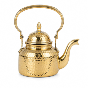 Bouilloire à thé compacte en laiton 700 ml, martelée à la main, style américain, avec couvercle et poignée en métal, durable, robuste, écologique, facile à nettoyer - Product Image 1