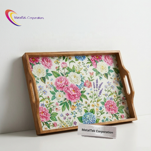 Bandeja de Servir de Madera de Acacia con Asas, Rectangular, Decorativa con Diseño Floral, para Comida, Desayuno en la Cama, Tabla de Charcutería - Product Image 1