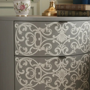 Table de chevet ronde grise avec incrustations en os, 2 tiroirs, table de chevet ronde grise moderne avec motif de volutes blanches, 2 tiroirs - Product Image 3