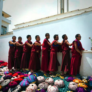 Tissu popeline de moines bouddhistes, tissu léger de haute qualité, peigné et tissé, pour la tapisserie, les tapis et les projets de confection - Product Image 6