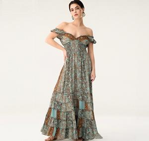 Vestido largo de verano para mujer, con hombros descubiertos, estampado floral, estilo bohemio, espalda fruncida, fluido, para playa, varios colores - Product Image 1