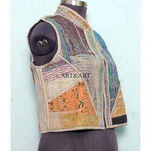 Chaleco Étnico para Mujer, Hecho a Mano en India, de Algodón con Parches Multicolores, Estilo Kantha Vintage, Corto, Transpirable y Ecológico - Product Image 4