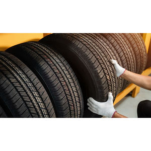 ยางรถยนต์มือสอง แบบเรเดียล ผลิตจากยางธรรมชาติ เทคโนโลยีเยอรมัน รับประกัน 1 ปี ยี่ห้อดังจากจีน ไม่มียางใน ใช้ได้ทุกฤดู - Product Image 1