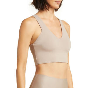 Soutien-gorge de sport pour femme le plus vendu – Sans coutures, respirant, extensible dans quatre directions, option logo frontal - Product Image 3