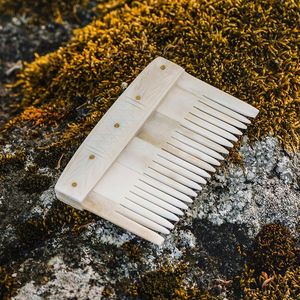 Peigne triangulaire en ivoire fait main, sculpté, artisanat ancien, objet de collection, durable, artisanat naturel - Product Image 3