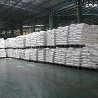Acide stéarique de qualité industrielle (pureté 97-99%) - Épaississant, émulsifiant, agent de durcissement pour savons, cosmétiques et bougies, fabriqué en Indonésie