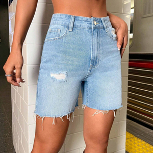 Shorts en jean vintage de haute qualité pour femmes, avec taille haute confortable, silhouette ample, style de poche classique - Product Image 4