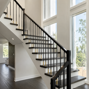 Rampe d'escalier Art Déco noire et or de luxe avec balustres circulaires, main courante intérieure pour la décoration intérieure de villa - Product Image 3