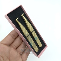 Pince à épiler professionnelle en acier inoxydable pour extensions de cils, type L à 90 degrés, plaquée or plasma, texture diamant, personnalisable avec votre marque