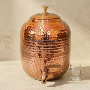 Pot à eau en cuivre de style traditionnel, distributeur d'eau en cuivre pour service de fête, pot à eau en cuivre martelé élégant - Product Image 1