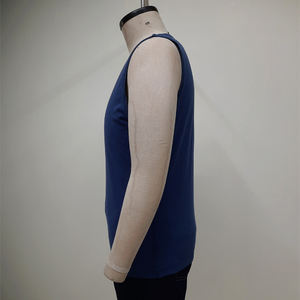 Débardeur en coton premium pour homme, sans manches, décontracté, pour la gym, tissu respirant, couleur unie, confortable, style été, pour le fitness quotidien - Product Image 3