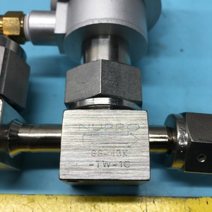 Lam 839-013517-2การเชื่อมแบบนิ่ม-ปั๊มลง-ที่เชื่อถือได้อุปกรณ์เซมิคอนดักเตอร์มรดกโลกและชิ้นส่วนที่ - Product Image 2