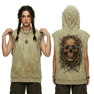 Sudadera con capucha gris para mujer, con lavado ácido y efecto desgastado, estampado de telaraña en las mangas, estilo crop, streetwear, con gráfico de calavera gótica - Product Image 4