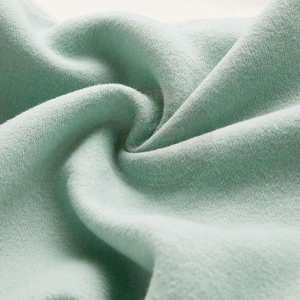 Sweat-shirt à capuche confortable pour femmes, en molleton de coton épais, à manches longues, pour la mode décontractée d'hiver et les activités de plein air - Product Image 5