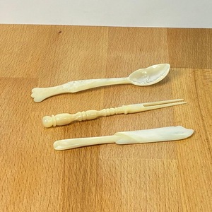ช้อนเสิร์ฟมุกธรรมชาติทำมือสไตล์โบฮีเมียนสีขาวปลอดสารพิษจากพลาสติก PE ของ ILAHI สำหรับงานปาร์ตี้ในอุตะร์ปัฎย์ - Product Image 5