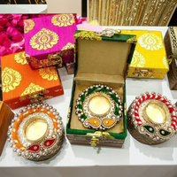 Boîte cadeau carrée décorative en bois faite à la main en Inde, porte-bougie chauffe-plat 4x4, pour cadeaux de mariage, de Diwali, de Noël et de remerciement