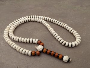 Tasbih de Hueso Mala Premium, Hecho a Mano, Moderno, Cuentas de Oración Islámicas, Regalo Unisex, Meditación Devocional, Adoración Diaria, Tradebyd - Product Image 1