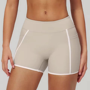 Shorts de yoga taille haute pour femmes, rose, en spandex et polyester, respirants, sportifs, tricotés, avec taille élastique, pour l'entraînement et la gym - Product Image 4