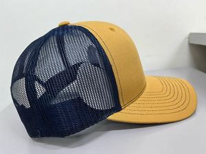 Gorra Trucker de 6 Paneles con Malla Trasera Estructurada, Personalizable con Logotipo y Color, Fabricada en Vietnam, para Adultos, Estilo de Vida al Aire Libre, Accesorio de Alta Calidad - Product Image 3