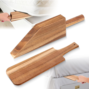 ชุดเครื่องมือยกที่นอนและเครื่องมือจัดเรียงผ้าปูที่นอนแบบขายส่ง 2 ชิ้น ทำจากไม้กระถินณรงค์ สำหรับยกที่นอนและจัดเรียงผ้าปูที่นอน จากเวียดนาม - Product Image 3