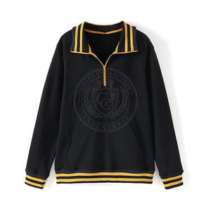 Sweat-shirts pour hommes de la fraternité Alpha Phi, col marin noir, bordure dorée, broderie grecque, fermeture éclair sur le devant, 100% coton tricoté. - Product Image 1