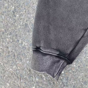 เสื้อฮู้ดดี้โอเวอร์ไซส์ OEM Streetwear แบบสั่งทำพิเศษสำหรับผู้ชาย ผ้าคอตตอนหวี 100% หนัก 500 กรัม ลายพรางแบบดิสเทรส ซิปหน้า ใส่ได้ทั้งผู้ชายและผู้หญิง - Product Image 6