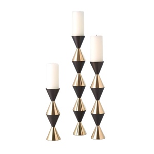 เชิงเทียนตกแต่งรูปทรงกรวยที่สวยงามชุดของตกแต่งบ้าน3ชิ้น - Product Image 1