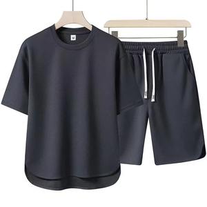 Ensemble T-shirt et short surdimensionné personnalisé pour homme – Coton uni, deux pièces, style décontracté, streetwear, tenue de sport – Vente en gros - Product Image 5