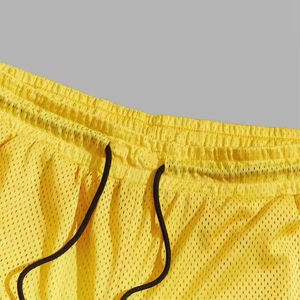 Shorts de basketball personnalisés en mesh léger, séchage rapide, respirants, impression de logo OEM, shorts d'entraînement athlétique, vente en gros - Product Image 3