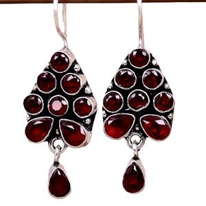 Pendientes con diseño de racimo en forma de lágrima y engaste de latón plateado oxidado |   Joyería Tribal Boho India Vintage |   Fiesta de Mujeres - Product Image 1