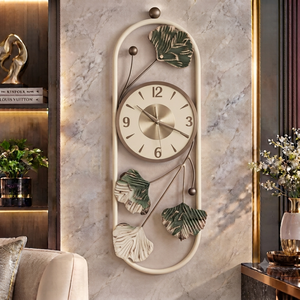 Horloge murale directe d'usine, vert crème, art botanique en métal, horloge à quartz, accent décoratif pour la maison, salon, par Falah International - Product Image 1