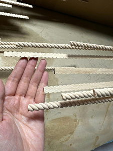 Molduras Decorativas de Madera Sólida de Lujo para Gabinetes, Molduras Modernas para Cocina, Muebles para Villas y Hoteles, y Paneles Elegantes para Puertas de Gabinetes - Product Image 4