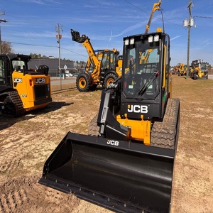 Chargeuse sur chenilles JCB Teleskid à prix de gros pour chantiers étroits, travaux d'aménagement paysager, travaux agricoles et opérations de construction - Product Image 3