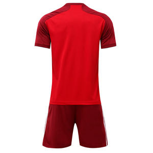 Uniforme de Fútbol Unisex en Oferta con Colores y Logotipo Personalizados, Diseño Impreso Transpirable de Manga Corta, Poliéster de Alta Calidad - Product Image 2
