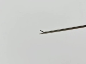 Pinzas Miniatura Delicadas Rectas para Oído, Nariz y Garganta (ENT) de 5-1/4 Pulgadas, Instrumento Quirúrgico de Precisión para Microcirugía de Oído y Otología de Vaslcare - Product Image 4