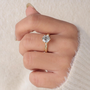 Three Stone 2.70 CT Brilliant Round Cut Lab Grown <b>Diamond</b> <b>Ring</b> Wedding <b>Ring</b> for her - Product Image 4