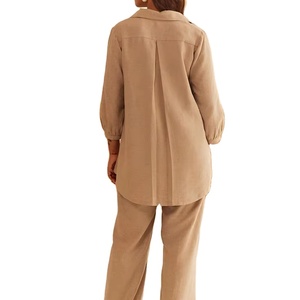 Ensembles coordonnés tendance d'hiver modestes en 2 pièces, tenues minimalistes à tonalité unique en tissu doux et confortable en viscose et soie - Product Image 1