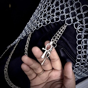Conjunto de Vestido de Malla de Acero Hecho a Mano con Collar Impresionante, Traje de Armadura para Festival - Product Image 3