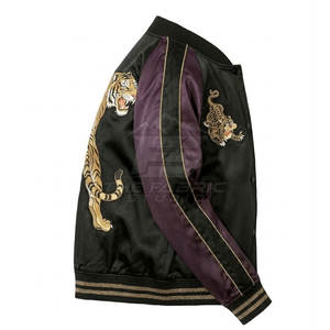 Chaqueta Sukajan de Moda Urbana Moderna, Bordado Premium, Forro Interior Suave y Transpirable, Estilo Cómodo - Product Image 4